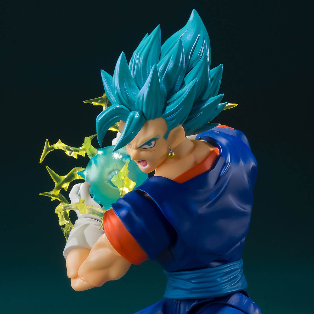 Vegetto Super Saiyan Blue SH Figuarts | FigurasDragonBall